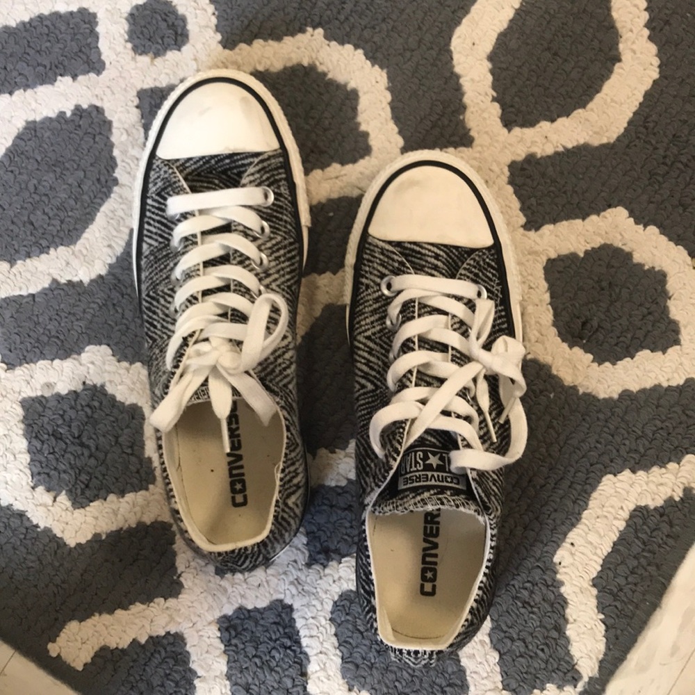 Black and white converses